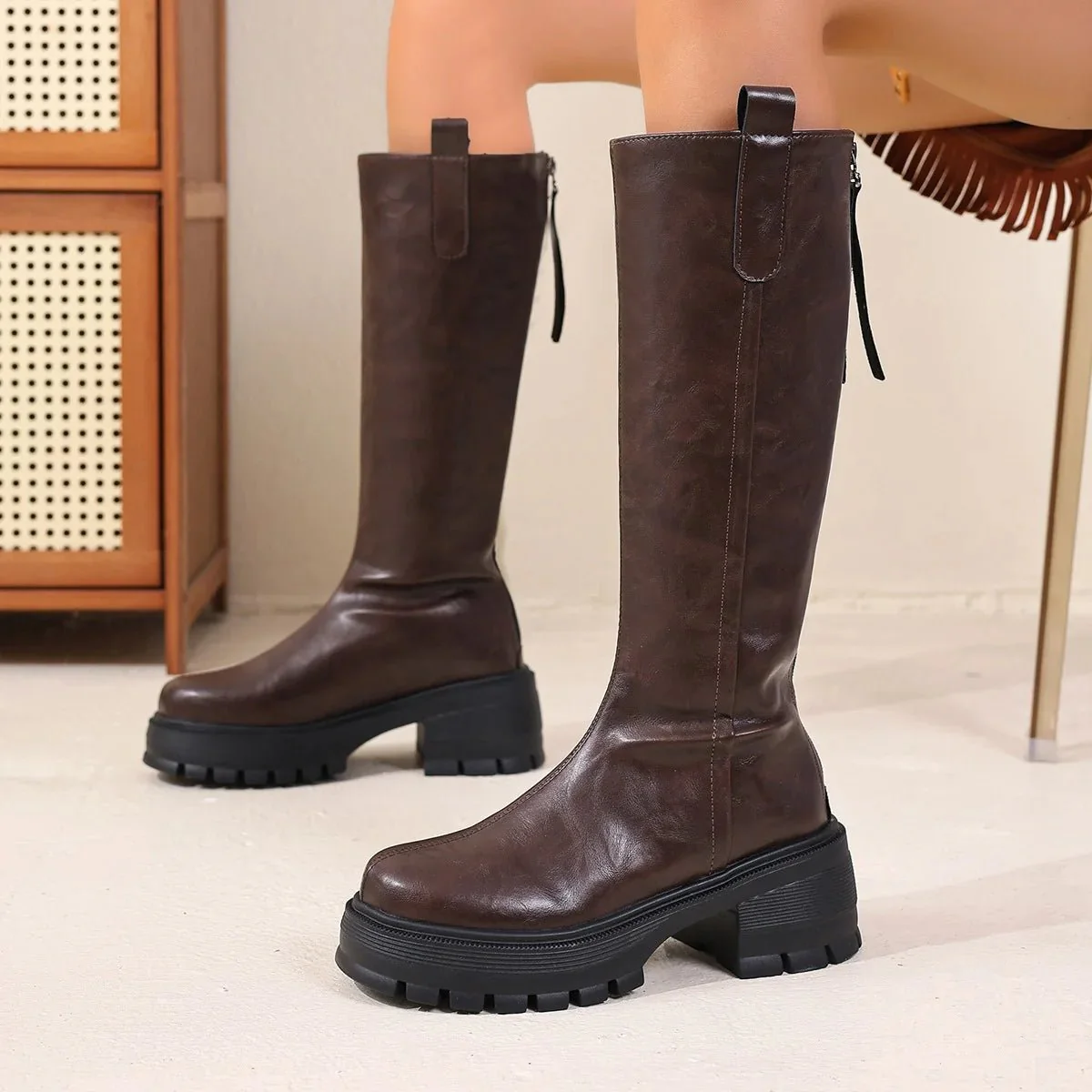 Feliz Knee High Leather Boots - Image 6