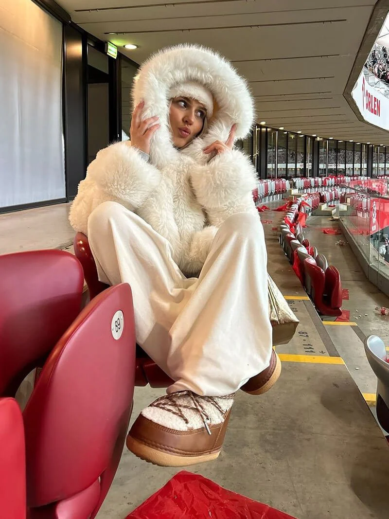 Henna Faux Fur Jacket - Image 13