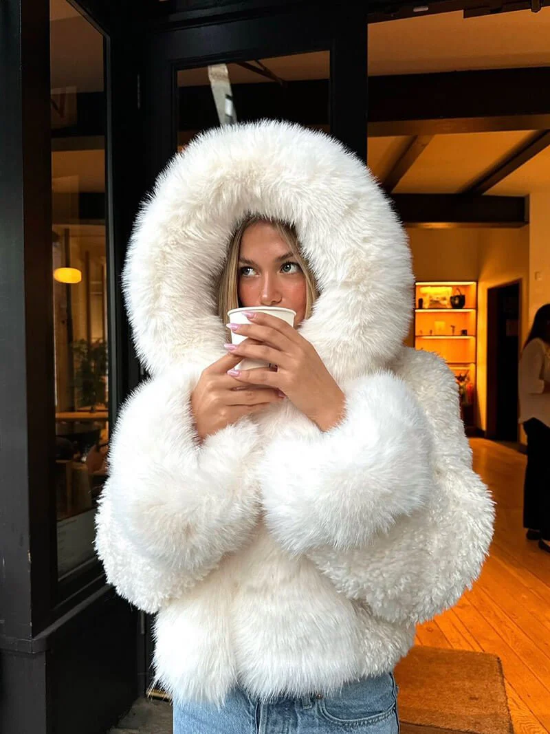 Henna Faux Fur Jacket - Image 3