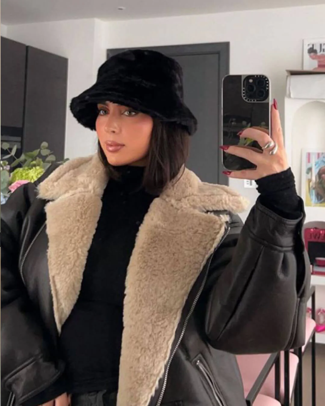 Pauleen Fluffy Bucket Hat - Image 12