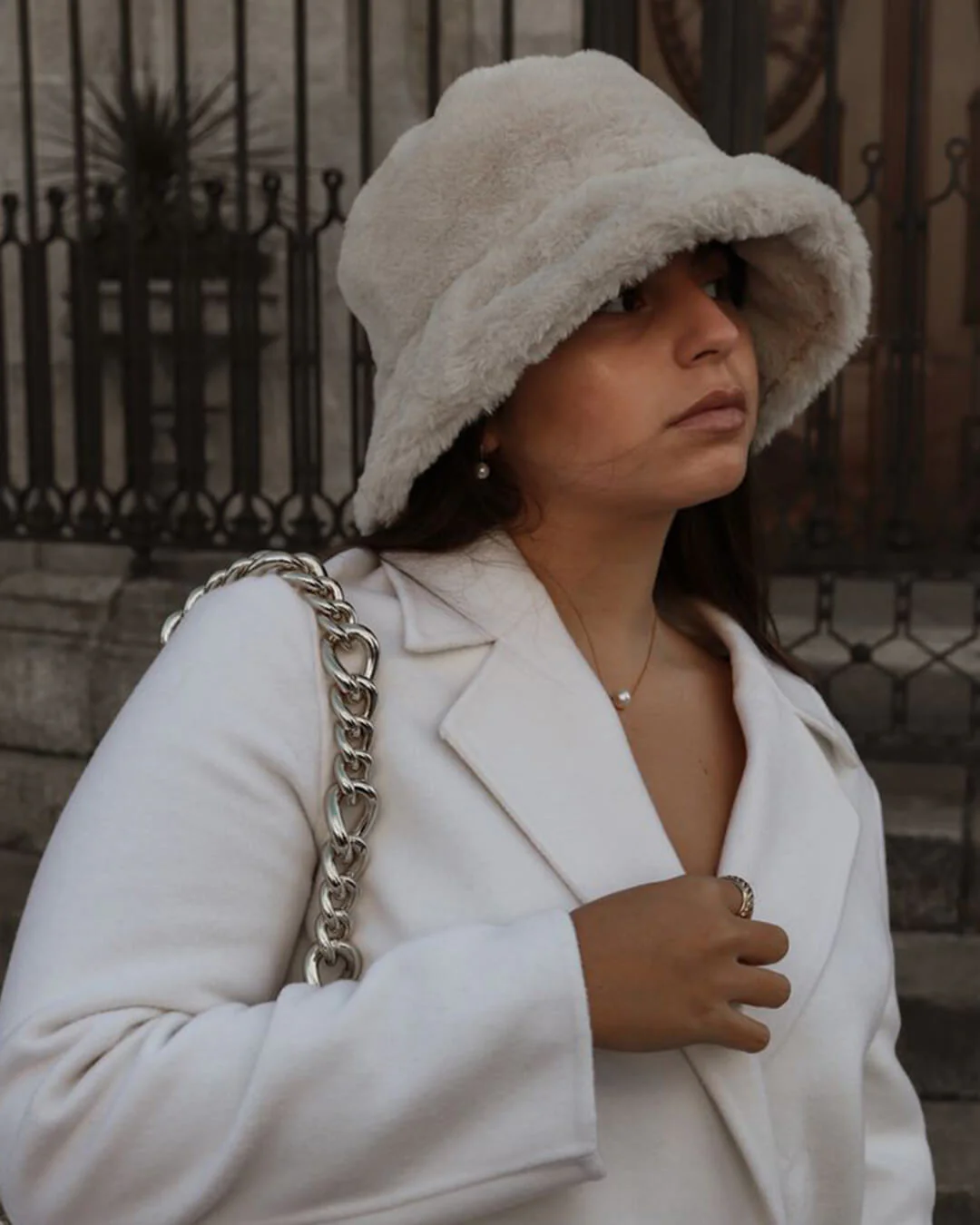 Pauleen Fluffy Bucket Hat - Image 8