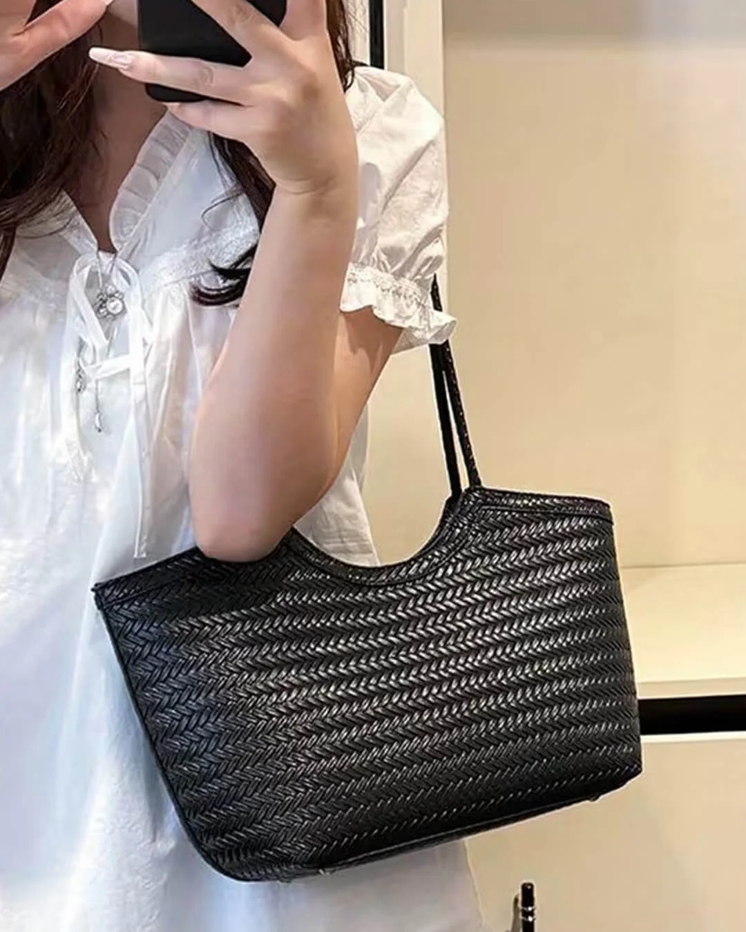 Rica Woven Faux Leather Bag - Image 7