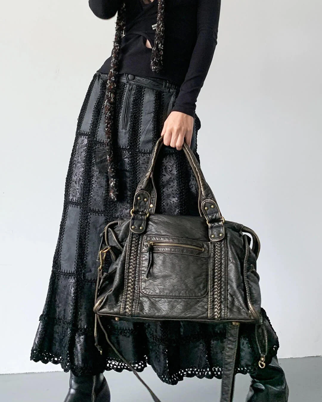 Tanja Shoulder Bag - Image 12