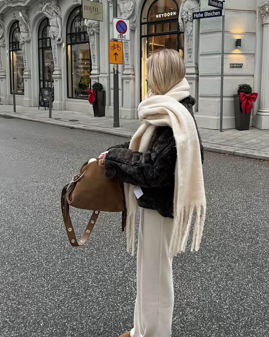 Tanya Tasseled Winter Scarf - Image 16