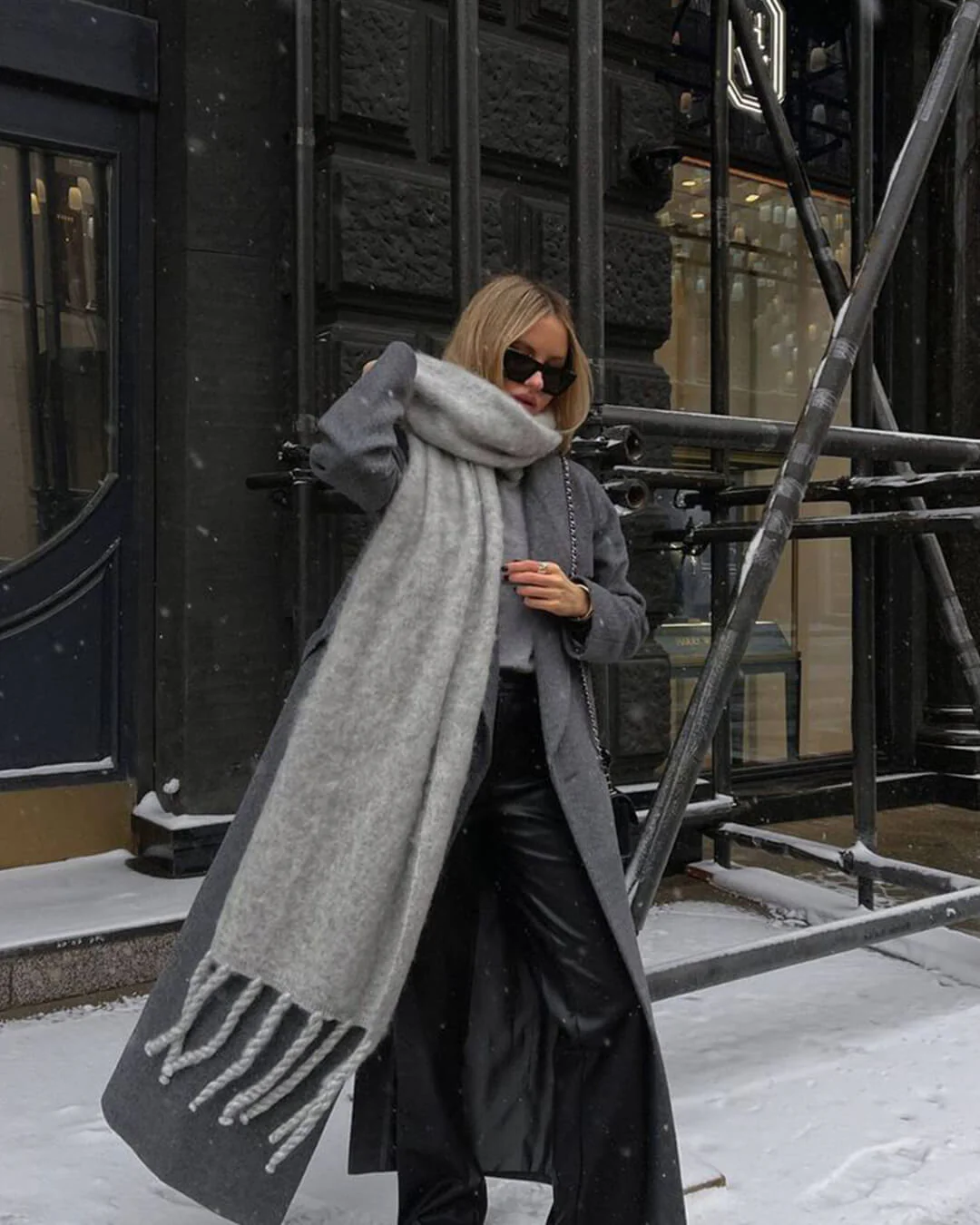 Tanya Tasseled Winter Scarf - Image 18